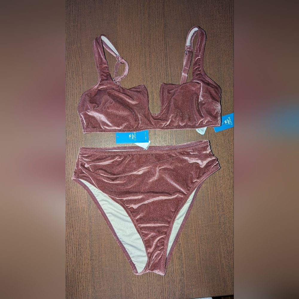 NWT Cupshe Purple Velvet Bikini Set Swimsuit Ruched Bottom Adjustable Top Deep V - Picture 4 of 6
